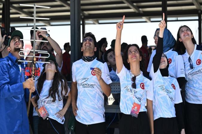 TEKNOFEST Roket Yarmas: Gelecein Mhendisleri Sahada