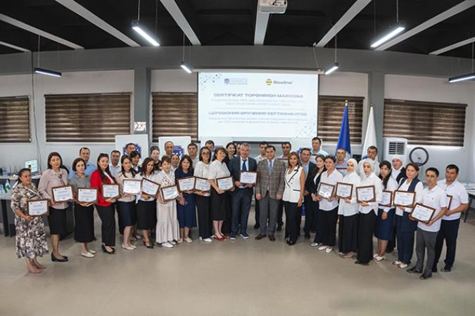 zbekistanda Yapay Zek Destekli Eitim Hamlesi: Beeline Academy ve TIUE Ortaklyla retmenler 