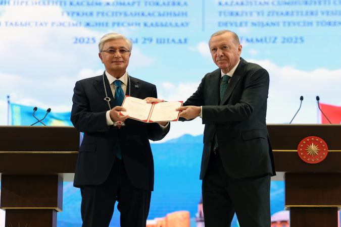 Trkiye ve Kazakistan Kardelii Pekiti